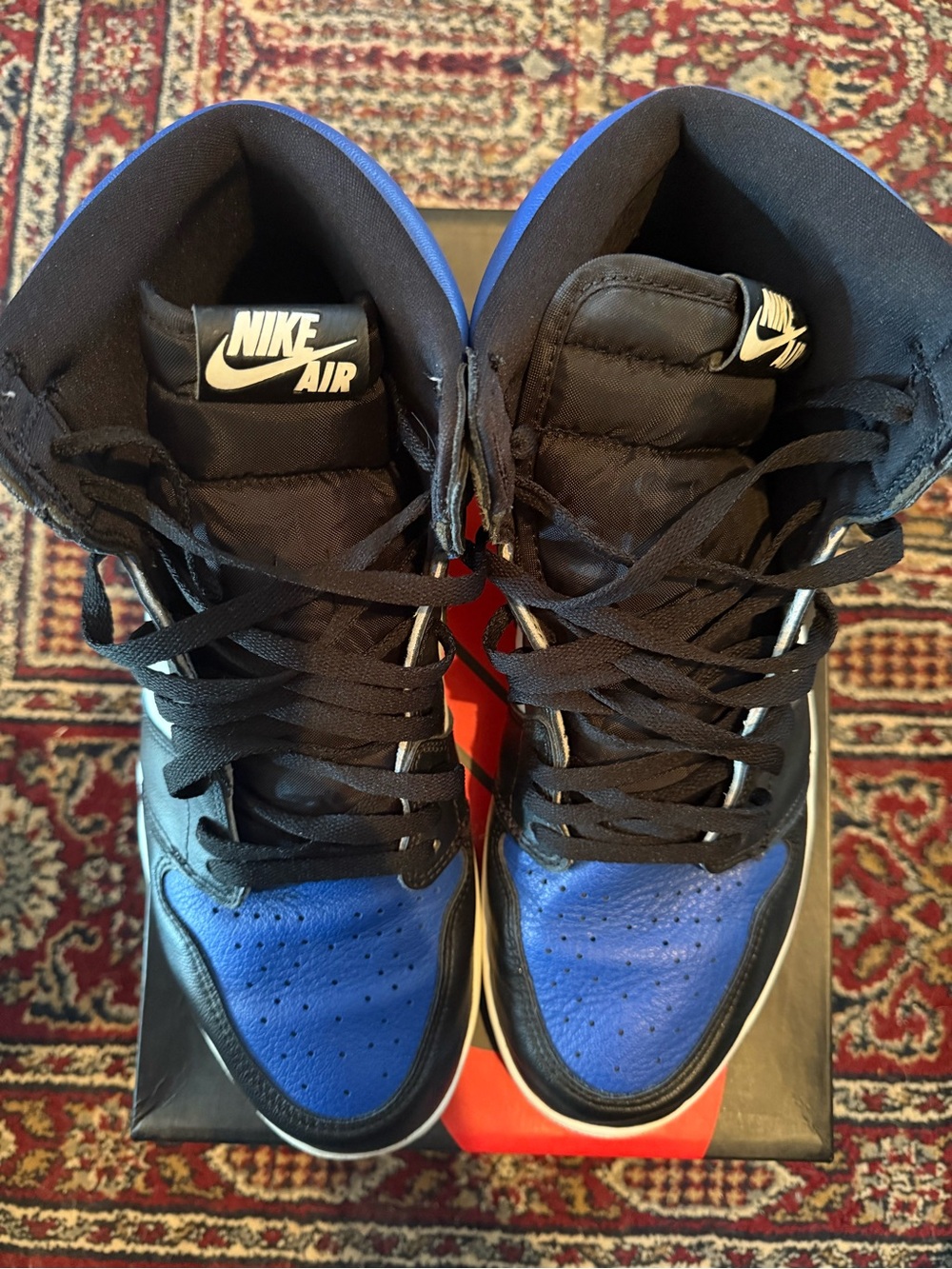 Jordan 1 Retro High Royal Toe— Black/White/Royal Blue Sneakers - Picture 2 of 6